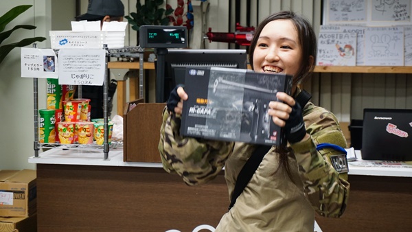 フラッグをGETしたひとには、なんとエアガンをプレゼント!