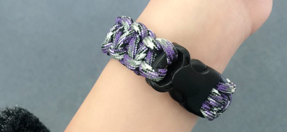 Ci4SOYxUgAInLQY.jpg-large