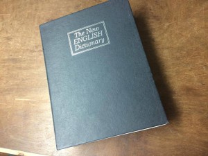 13662401_517339951786379_1537050060_o