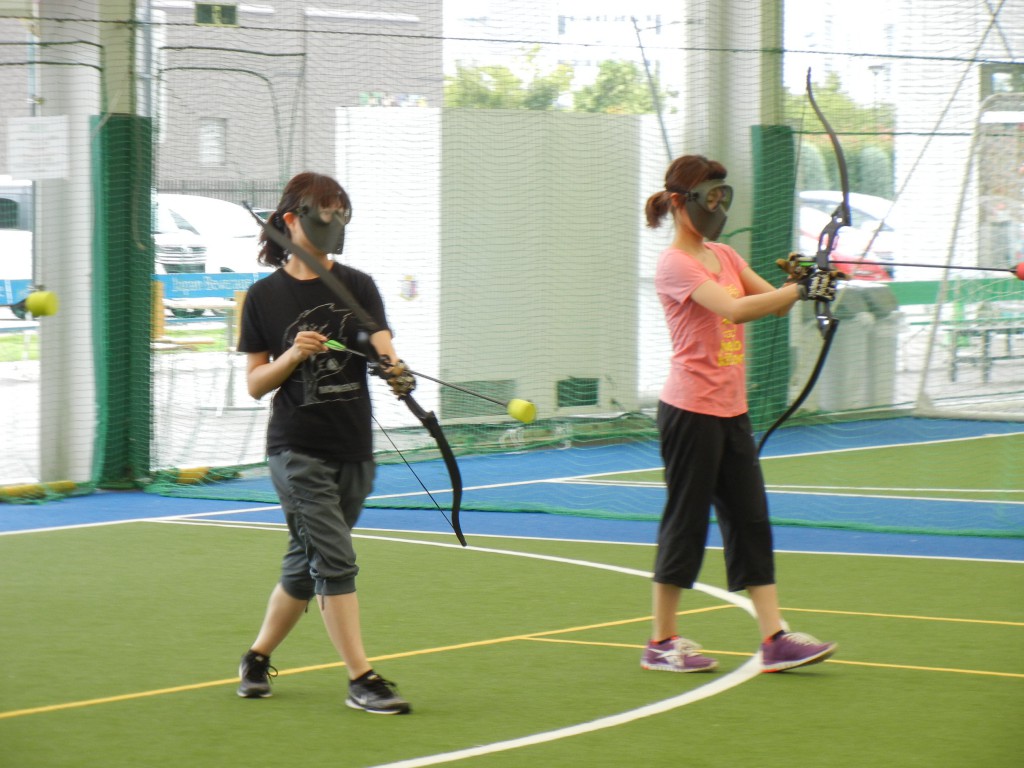 アーチェリーハント初体験の女の子