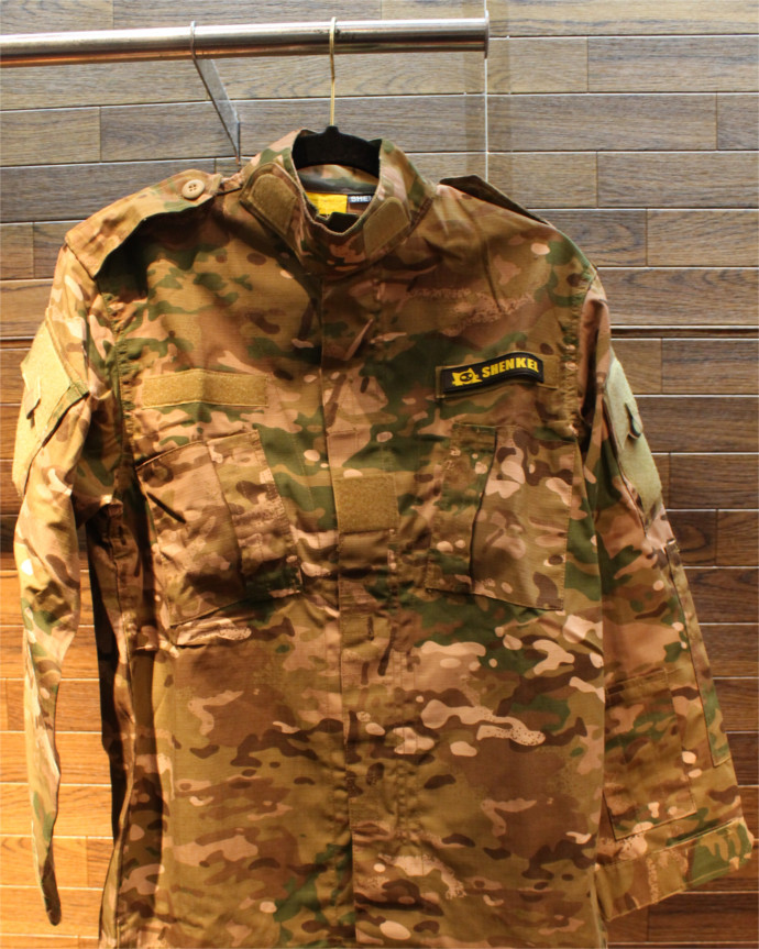 %e8%bf%b7%e5%bd%a9%e6%9c%8d