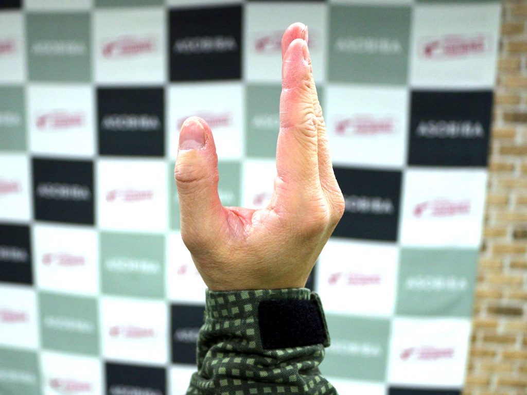 201802_lite_handgun_02